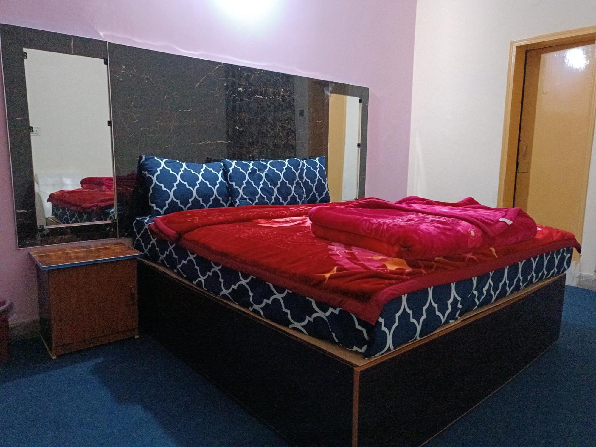 Hotel Moon Light View Lahore Exteriör bild